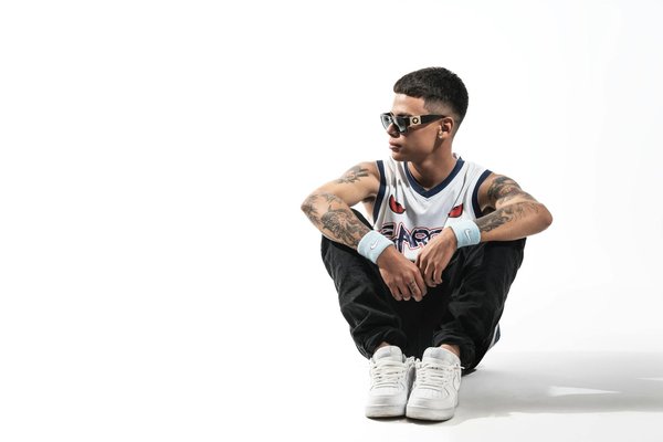 Ultimate guide to allergy-friendly winter fabrics for sensitive skin in the uk